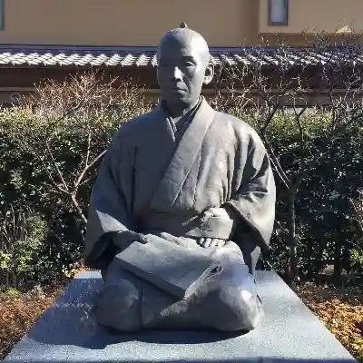 松陰神社の像