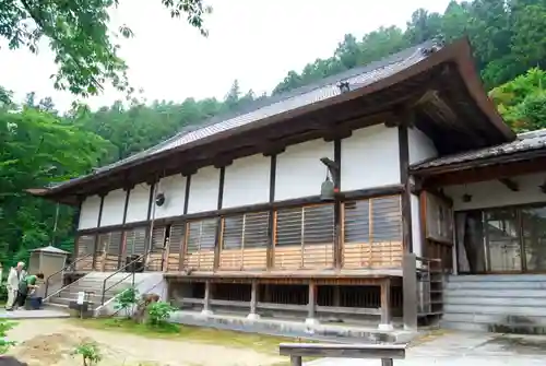 圓融寺の本殿・本堂