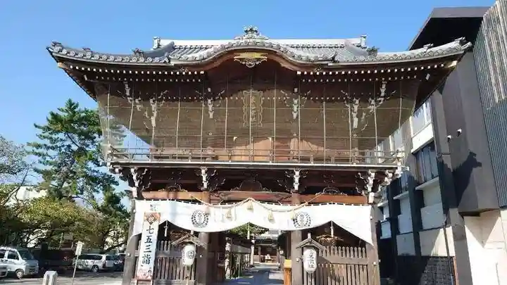 桑名宗社(春日神社)の山門・神門