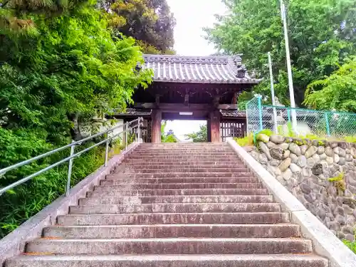 万福寺の山門