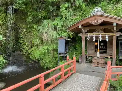 銭洗弁財天宇賀福神社(神奈川県)