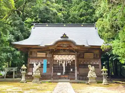 佐地神社の本殿・本堂