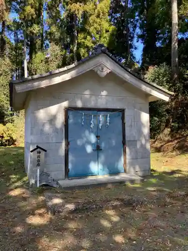 伊勢両宮神社の建物その他