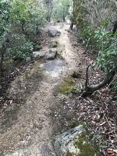 石疊神社(石畳神社)の建物その他