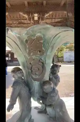 題経寺（柴又帝釈天）の{uncategorized: "未分類", other: "その他", undefined: "問題あり", building: "その他建物", grave: "お墓", sacred_gate: "鳥居", guardian: "狛犬", statue: "像", buddha: "仏像", history: "歴史", nature: "自然", garden: "庭園", animal: "動物", pagoda: "塔", temizu: "手水舎", mountain_gate: "山門・神門", sanctuary: "本殿・本堂", subordinate: "末社・摂社", art: "芸術", scenery: "景色", jizo: "地蔵", ema: "絵馬", goshuin: "御朱印", omikuji: "おみくじ", items: "授与品その他", amulet: "お守り", goshuincho: "御朱印帳", eats: "食事", festival: "お祭り", votive_dance: "神楽", shichigosan: "七五三参", wedding: "結婚式", experience: "体験その他", initially: "初詣", around: "周辺", anti_infection: "感染症対策"}