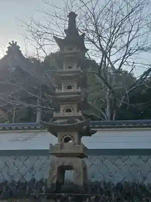 東光寺の{uncategorized: "未分類", other: "その他", undefined: "問題あり", building: "その他建物", grave: "お墓", sacred_gate: "鳥居", guardian: "狛犬", statue: "像", buddha: "仏像", history: "歴史", nature: "自然", garden: "庭園", animal: "動物", pagoda: "塔", temizu: "手水舎", mountain_gate: "山門・神門", sanctuary: "本殿・本堂", subordinate: "末社・摂社", art: "芸術", scenery: "景色", jizo: "地蔵", ema: "絵馬", goshuin: "御朱印", omikuji: "おみくじ", items: "授与品その他", amulet: "お守り", goshuincho: "御朱印帳", eats: "食事", festival: "お祭り", votive_dance: "神楽", shichigosan: "七五三参", wedding: "結婚式", experience: "体験その他", initially: "初詣", around: "周辺", anti_infection: "感染症対策"}