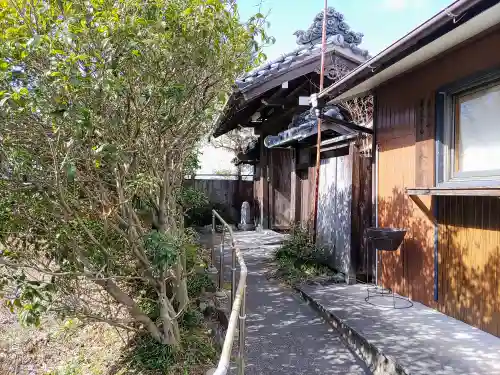 太聖寺の山門