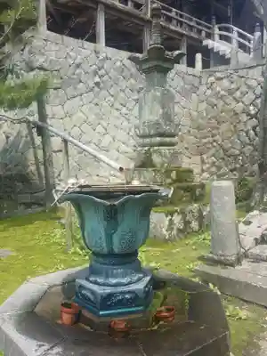 播州清水寺の手水舎