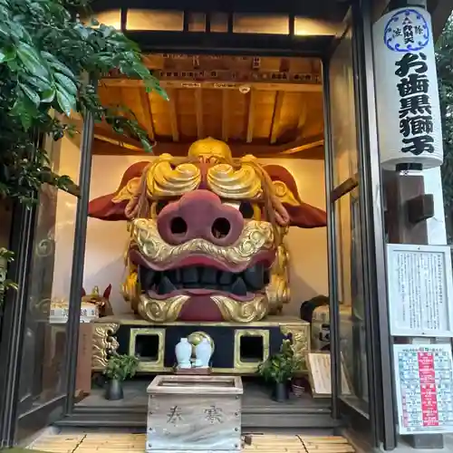 波除神社（波除稲荷神社）の狛犬