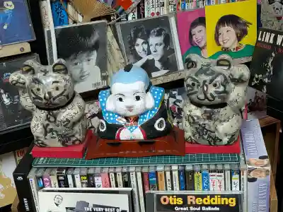 招福山 猫恋寺の{uncategorized: "未分類", other: "その他", undefined: "問題あり", building: "その他建物", grave: "お墓", sacred_gate: "鳥居", guardian: "狛犬", statue: "像", buddha: "仏像", history: "歴史", nature: "自然", garden: "庭園", animal: "動物", pagoda: "塔", temizu: "手水舎", mountain_gate: "山門・神門", sanctuary: "本殿・本堂", subordinate: "末社・摂社", art: "芸術", scenery: "景色", jizo: "地蔵", ema: "絵馬", goshuin: "御朱印", omikuji: "おみくじ", items: "授与品その他", amulet: "お守り", goshuincho: "御朱印帳", eats: "食事", festival: "お祭り", votive_dance: "神楽", shichigosan: "七五三参", wedding: "結婚式", experience: "体験その他", initially: "初詣", around: "周辺", anti_infection: "感染症対策"}