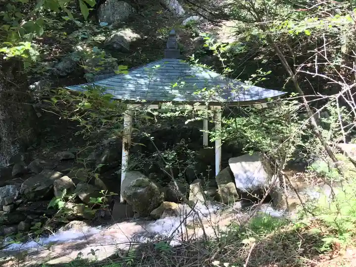 金華山黄金山神社(宮城県)
