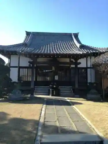 春山寺の本殿・本堂
