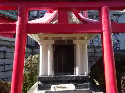 開運出世稲荷(延命院境内社)の末社・摂社