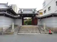 蓮生寺の山門