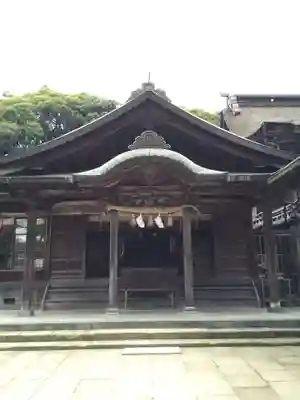 平濱八幡宮の本殿・本堂