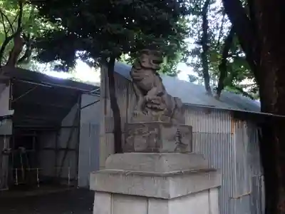 花園神社の狛犬