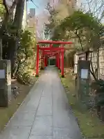 威光稲荷堂の{uncategorized: "未分類", other: "その他", undefined: "問題あり", building: "その他建物", grave: "お墓", sacred_gate: "鳥居", guardian: "狛犬", statue: "像", buddha: "仏像", history: "歴史", nature: "自然", garden: "庭園", animal: "動物", pagoda: "塔", temizu: "手水舎", mountain_gate: "山門・神門", sanctuary: "本殿・本堂", subordinate: "末社・摂社", art: "芸術", scenery: "景色", jizo: "地蔵", ema: "絵馬", goshuin: "御朱印", omikuji: "おみくじ", items: "授与品その他", amulet: "お守り", goshuincho: "御朱印帳", eats: "食事", festival: "お祭り", votive_dance: "神楽", shichigosan: "七五三参", wedding: "結婚式", experience: "体験その他", initially: "初詣", around: "周辺", anti_infection: "感染症対策"}