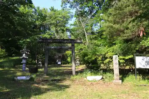 采女神社の鳥居