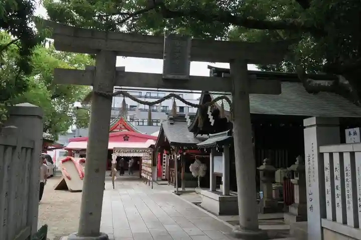 足の神様 服部天神宮(大阪府)