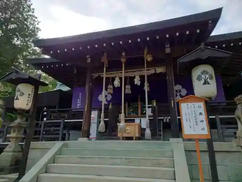 白國神社の本殿・本堂