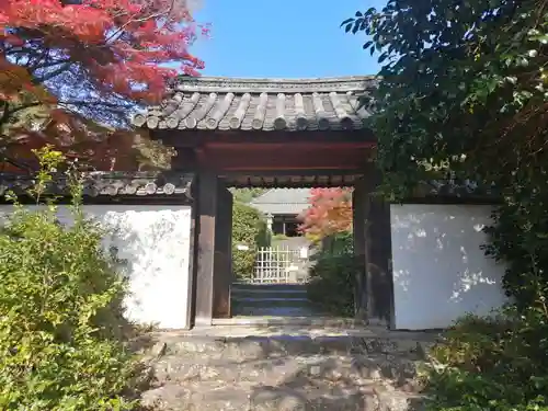 興福院の山門・神門