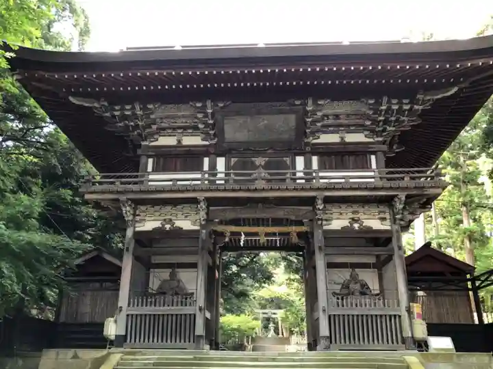 三国神社の山門・神門