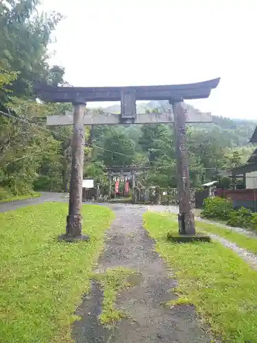 荒倉神社の鳥居