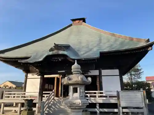 星谷寺の本殿・本堂