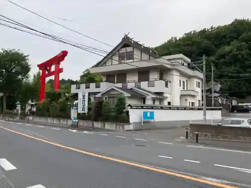 武州柿生琴平神社の鳥居