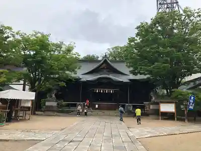 四柱神社の本殿・本堂
