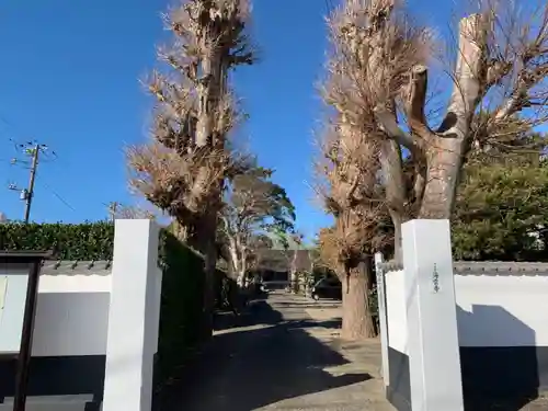 海雲寺の山門