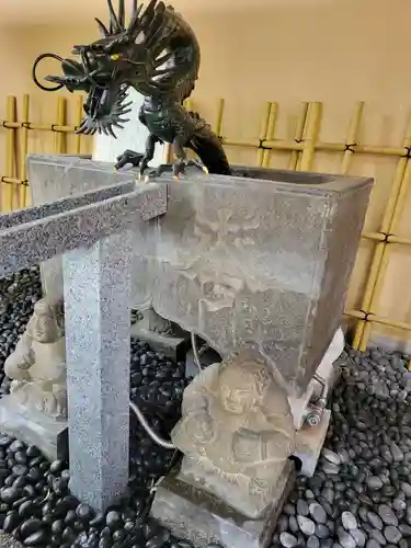 菊名神社の手水舎