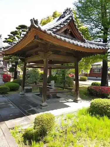 妙顕寺の手水舎