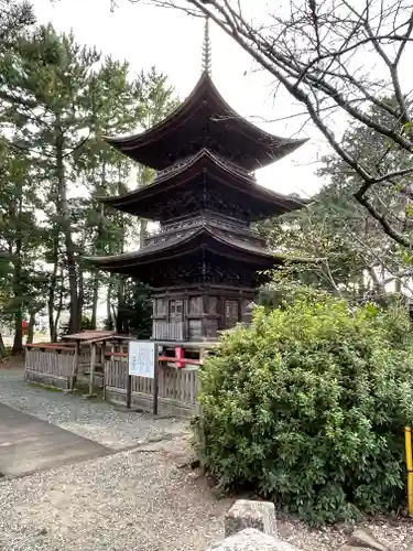 三明寺の塔