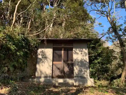 お天狗様のその他建物