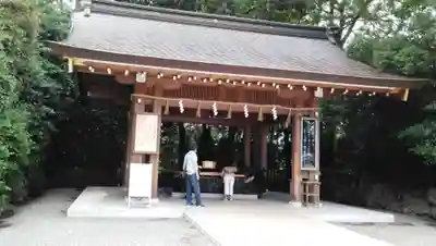 寒川神社の手水舎