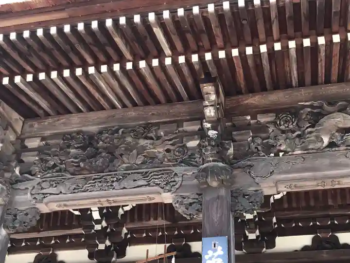 久遠寺の本殿・本堂