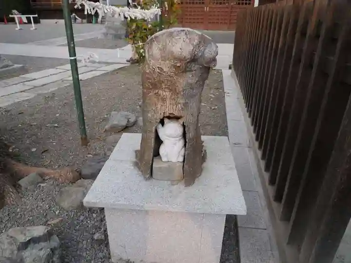 荻窪白山神社の狛犬