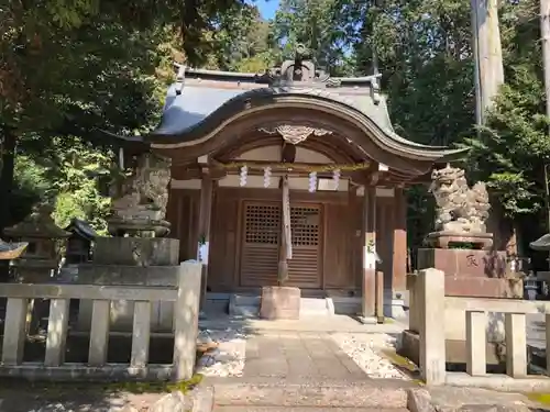 花枝神社の本殿