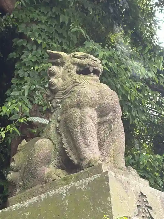 代々木八幡宮の{uncategorized: "未分類", other: "その他", undefined: "問題あり", building: "その他建物", grave: "お墓", sacred_gate: "鳥居", guardian: "狛犬", statue: "像", buddha: "仏像", history: "歴史", nature: "自然", garden: "庭園", animal: "動物", pagoda: "塔", temizu: "手水舎", mountain_gate: "山門・神門", sanctuary: "本殿・本堂", subordinate: "末社・摂社", art: "芸術", scenery: "景色", jizo: "地蔵", ema: "絵馬", goshuin: "御朱印", omikuji: "おみくじ", items: "授与品その他", amulet: "お守り", goshuincho: "御朱印帳", eats: "食事", festival: "お祭り", votive_dance: "神楽", shichigosan: "七五三参", wedding: "結婚式", experience: "体験その他", initially: "初詣", around: "周辺", anti_infection: "感染症対策"}