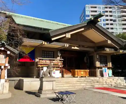 東郷神社の本殿・本堂
