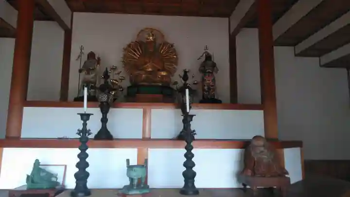 松屋寺の仏像