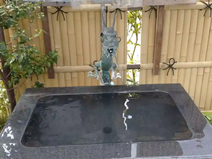 翠ケ丘出雲神社の手水舎