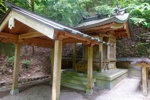 丹生川上神社（中社）の末社