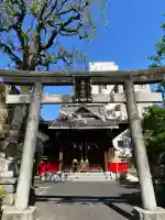 江島杉山神社の{uncategorized: "未分類", other: "その他", undefined: "問題あり", building: "その他建物", grave: "お墓", sacred_gate: "鳥居", guardian: "狛犬", statue: "像", buddha: "仏像", history: "歴史", nature: "自然", garden: "庭園", animal: "動物", pagoda: "塔", temizu: "手水舎", mountain_gate: "山門・神門", sanctuary: "本殿・本堂", subordinate: "末社・摂社", art: "芸術", scenery: "景色", jizo: "地蔵", ema: "絵馬", goshuin: "御朱印", omikuji: "おみくじ", items: "授与品その他", amulet: "お守り", goshuincho: "御朱印帳", eats: "食事", festival: "お祭り", votive_dance: "神楽", shichigosan: "七五三参", wedding: "結婚式", experience: "体験その他", initially: "初詣", around: "周辺", anti_infection: "感染症対策"}