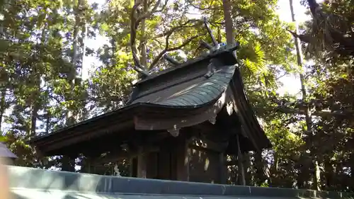 春日香取神社の本殿