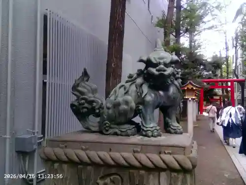 花園神社の{uncategorized: "未分類", other: "その他", undefined: "問題あり", building: "その他建物", grave: "お墓", sacred_gate: "鳥居", guardian: "狛犬", statue: "像", buddha: "仏像", history: "歴史", nature: "自然", garden: "庭園", animal: "動物", pagoda: "塔", temizu: "手水舎", mountain_gate: "山門・神門", sanctuary: "本殿・本堂", subordinate: "末社・摂社", art: "芸術", scenery: "景色", jizo: "地蔵", ema: "絵馬", goshuin: "御朱印", omikuji: "おみくじ", items: "授与品その他", amulet: "お守り", goshuincho: "御朱印帳", eats: "食事", festival: "お祭り", votive_dance: "神楽", shichigosan: "七五三参", wedding: "結婚式", experience: "体験その他", initially: "初詣", around: "周辺", anti_infection: "感染症対策"}