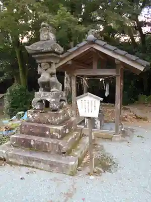 早川厳島神社の手水舎