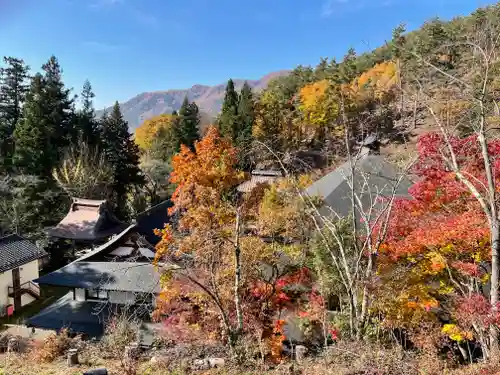 信綱寺の景色