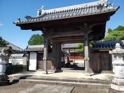 瑞林寺の山門・神門
